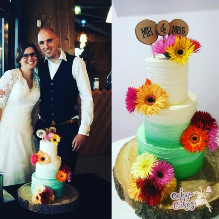 Gerbera wedding cake