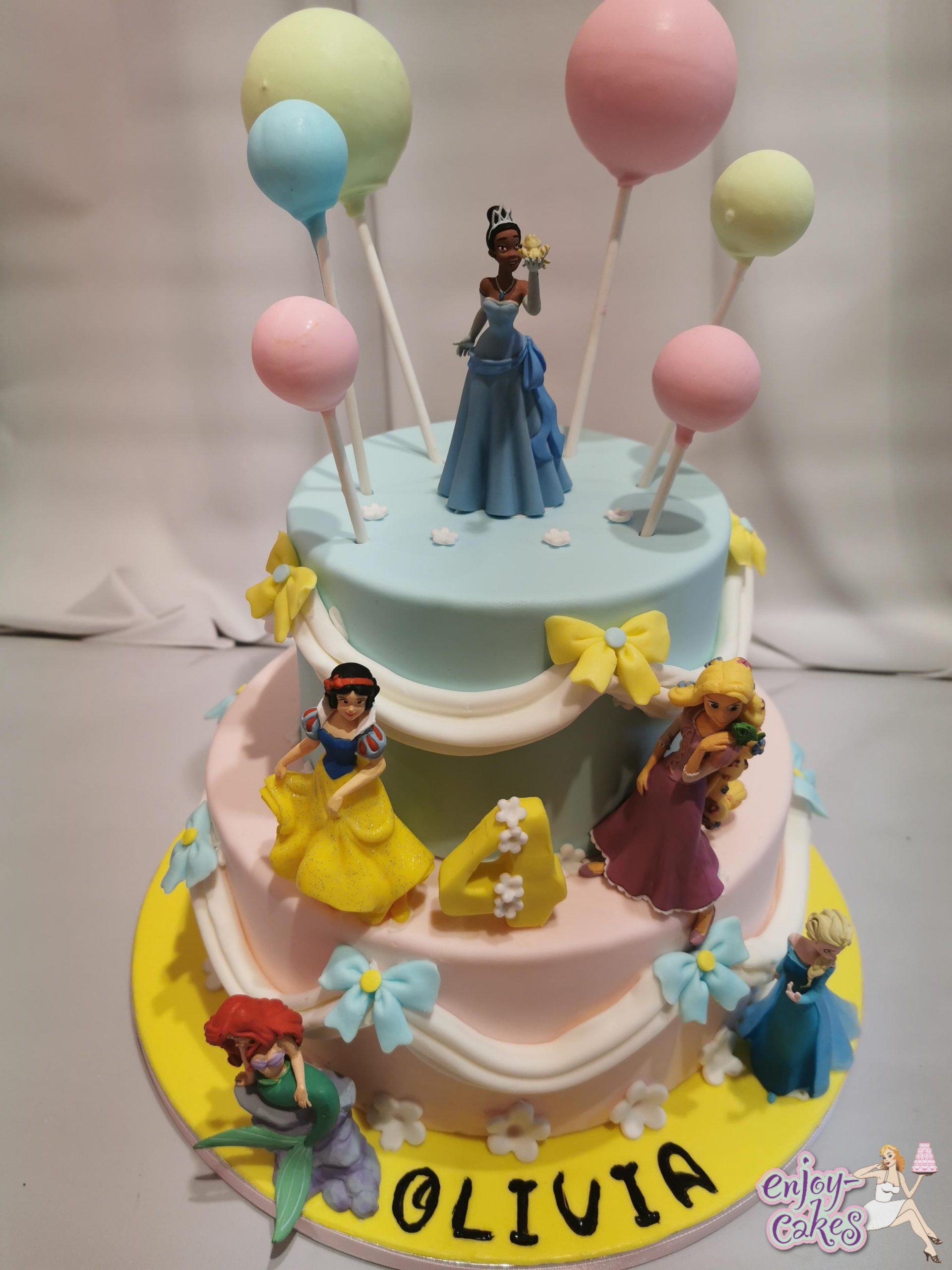 Oost Junior monteren Prinsessentaart met ballonnen - Enjoy-Cakes