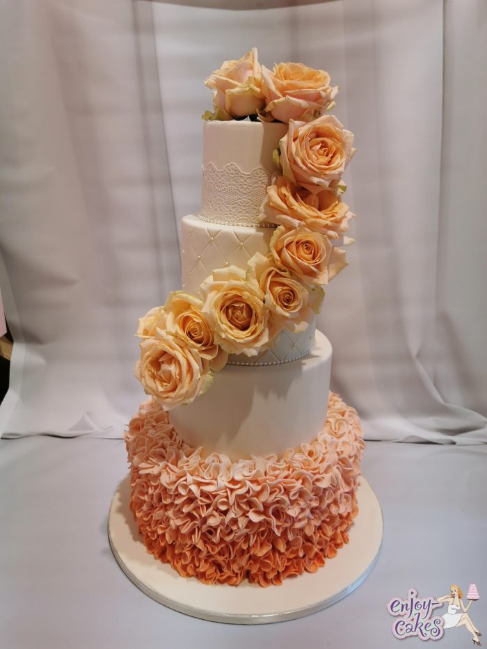 Ruffle wedding cake peachroses