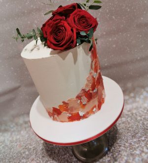 Romantic Red Rose WeddingCake