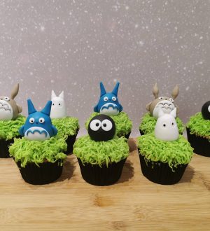 Totoro cupcakes