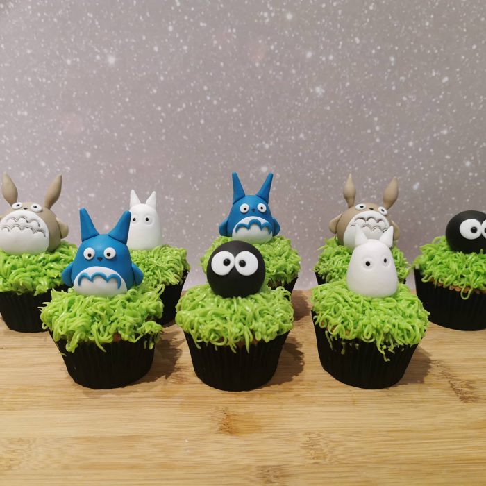 Totoro cupcakes