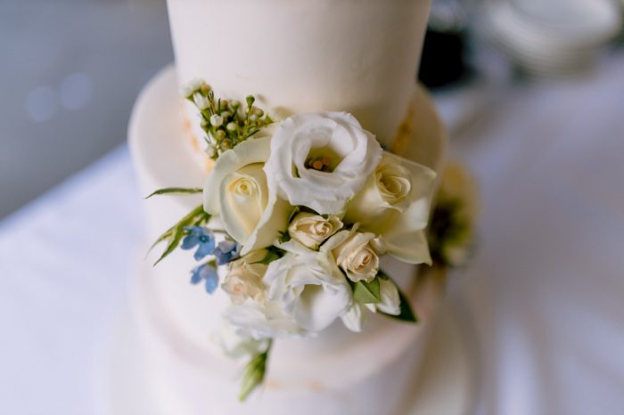 Marble cake with flowers and gold