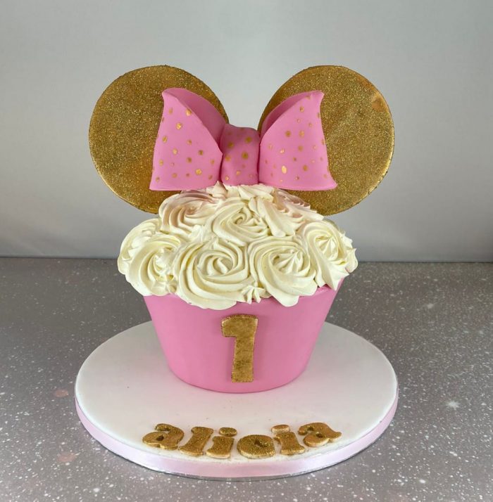 Minnie mouse giant cupcake smashcake