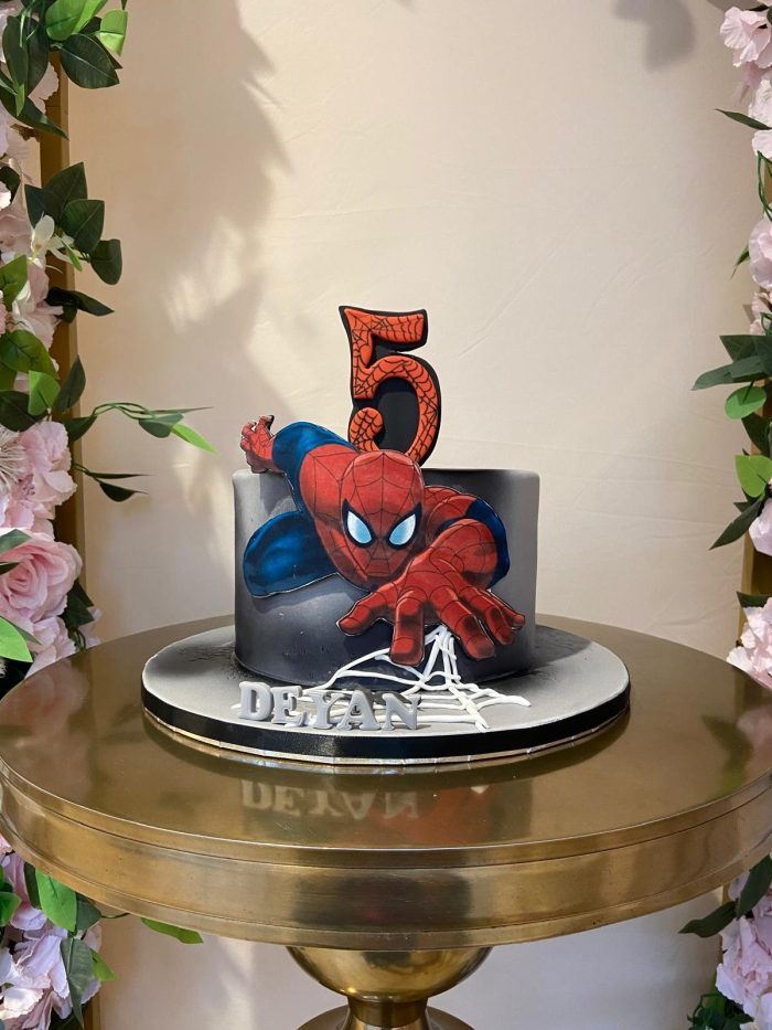 Spiderman Fondant Taart