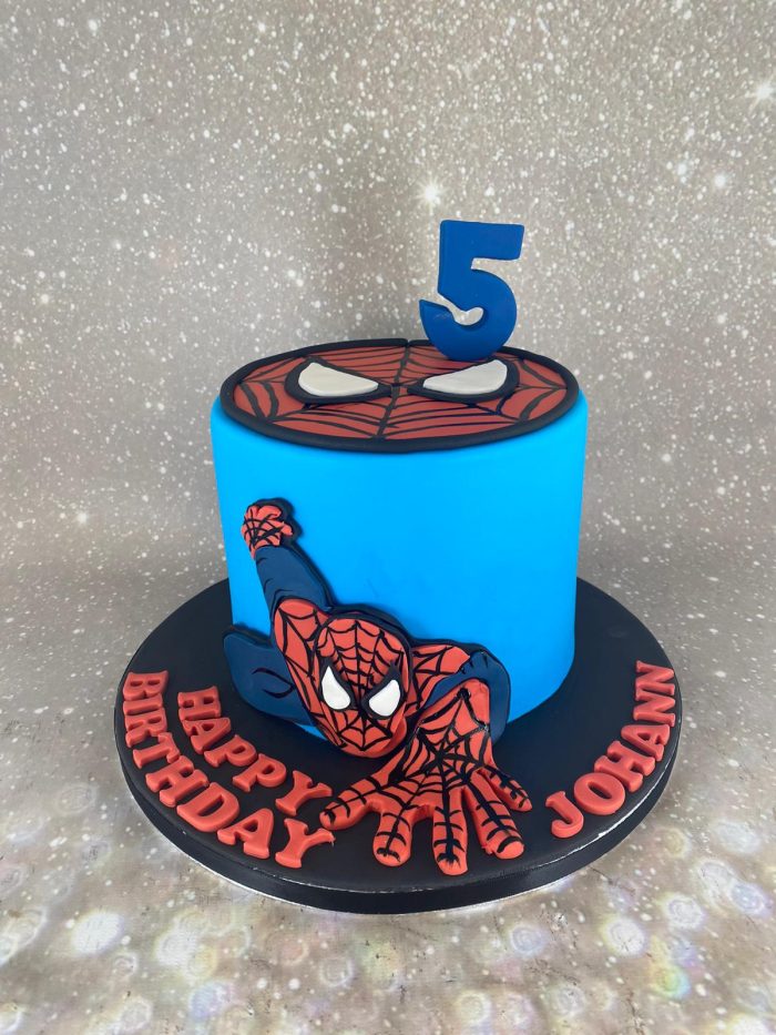 Blauwe Spiderman taart