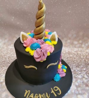 Zwarte unicorn taart