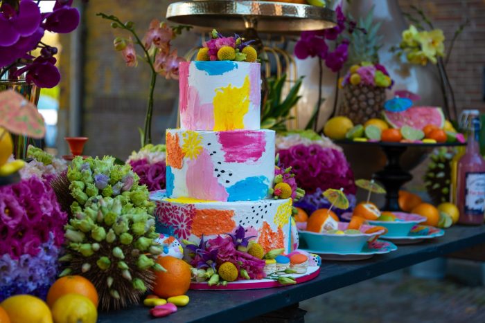 Colourfull roses wedding cake