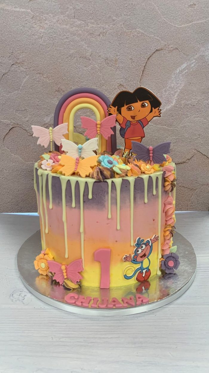 Dora regenboog taart