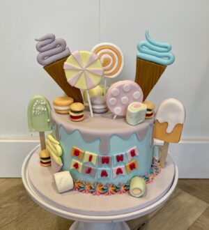 Heerlijke snoepjes taart Heerlijke snoepjes taart