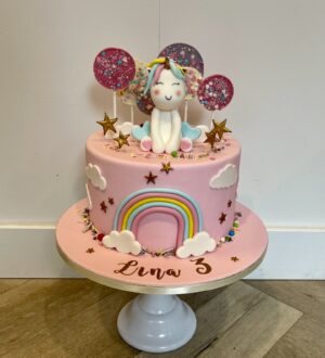Unicorn lolly regenboog taart Unicorn lolly regenboog taart