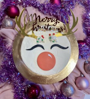 Red velvet kerst taart sneeuwpop