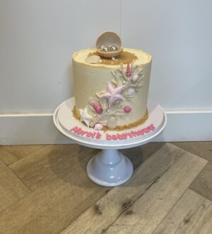 babyshower strand taart met schelpjes babyshower strand taart met schelpjes