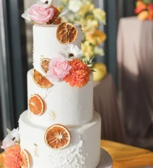 Gedroogde sinaasappel fondant bruidstaart