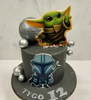 Baby yoda en de mandalorian taart