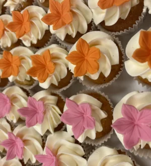 mini cupcakes met bloemetje