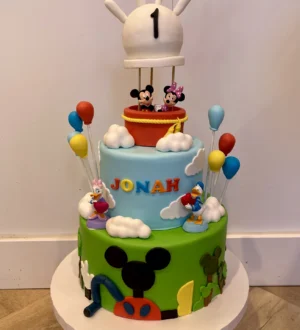 Mickey Mouse fondanttaart met luchtballon